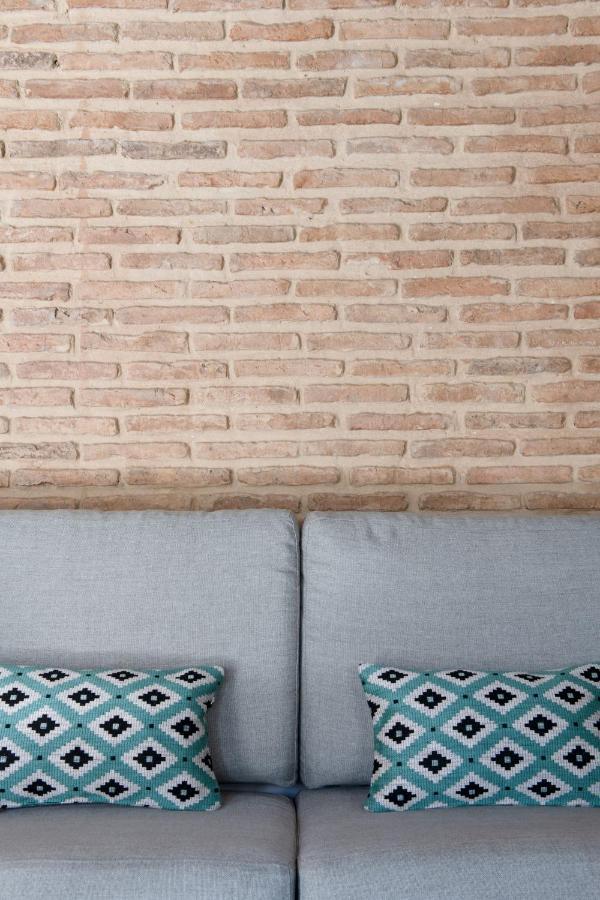 Triana Boutique Apartments By Hommyhome Seville Exterior photo