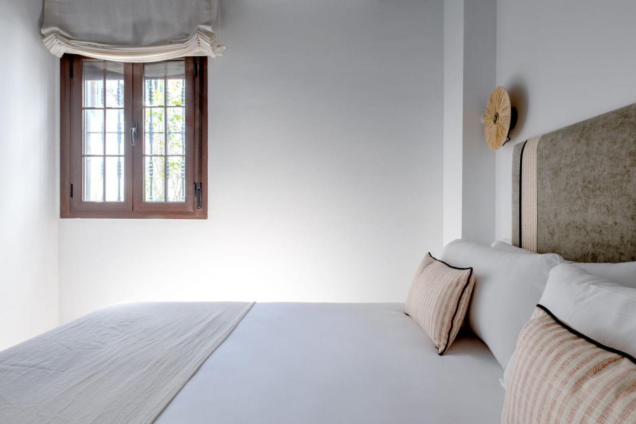 Triana Boutique Apartments By Hommyhome Seville Exterior photo